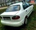 Белый Дэу Ланос, объемом двигателя 1.5 л и пробегом 150 тыс. км за 1520 $, фото 3 на Automoto.ua