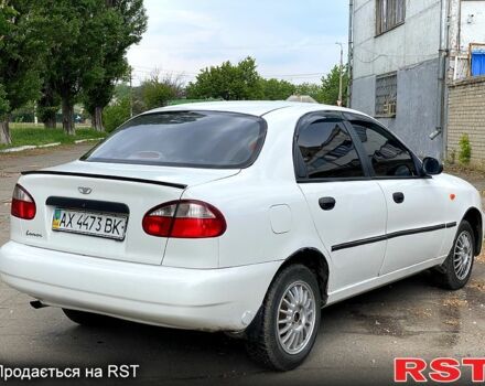 Белый Дэу Ланос, объемом двигателя 1.5 л и пробегом 300 тыс. км за 1550 $, фото 4 на Automoto.ua