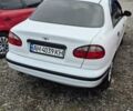 Белый Дэу Ланос, объемом двигателя 1.6 л и пробегом 200 тыс. км за 2400 $, фото 1 на Automoto.ua