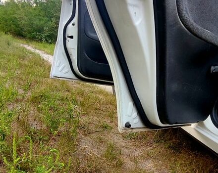 Білий Деу Ланос, об'ємом двигуна 1.4 л та пробігом 260 тис. км за 1850 $, фото 7 на Automoto.ua