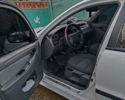 Білий Деу Ланос, об'ємом двигуна 1.5 л та пробігом 60 тис. км за 3800 $, фото 5 на Automoto.ua