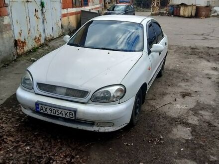 Дэу Ланос 1998 в Харькове на Automoto.ua Белый Дэу Ланос, объемом двигателя 1.5 л и пробегом 0 тыс. км за 800 $, фото 1 на Automoto.ua