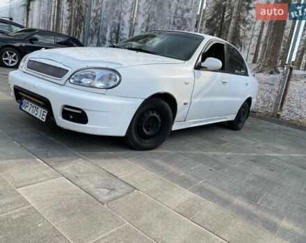 Белый Дэу Ланос, объемом двигателя 1.5 л и пробегом 300 тыс. км за 1450 $, фото 1 на Automoto.ua
