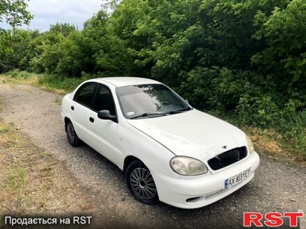 Дэу Ланос 1999 в Первомайском на Automoto.ua Белый Дэу Ланос, объемом двигателя 1.5 л и пробегом 205 тыс. км за 1399 $, фото 1 на Automoto.ua