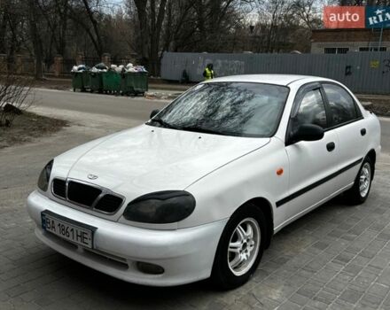 Белый Дэу Ланос, объемом двигателя 1.5 л и пробегом 250 тыс. км за 2200 $, фото 1 на Automoto.ua