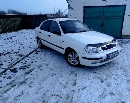 Белый Дэу Ланос, объемом двигателя 1.5 л и пробегом 140 тыс. км за 3000 $, фото 1 на Automoto.ua