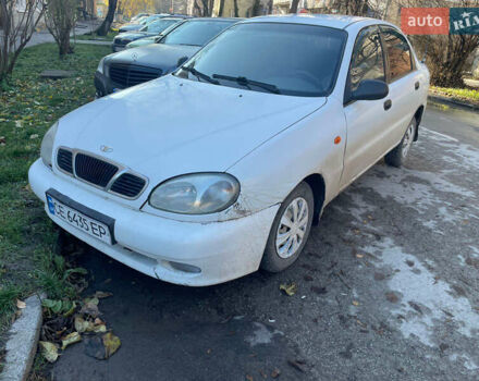 Белый Дэу Ланос, объемом двигателя 1.3 л и пробегом 270 тыс. км за 1300 $, фото 1 на Automoto.ua