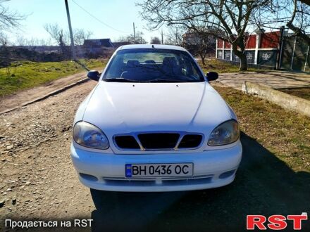 Дэу Ланос 2003 в Николаеве на Automoto.ua Белый Дэу Ланос, объемом двигателя 1.5 л и пробегом 0 тыс. км за 1700 $, фото 1 на Automoto.ua