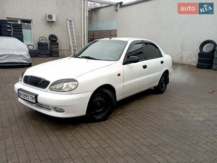 Дэу Ланос 2003 в Одессе на Automoto.ua Белый Дэу Ланос, объемом двигателя 1.5 л и пробегом 290 тыс. км за 1499 $, фото 1 на Automoto.ua