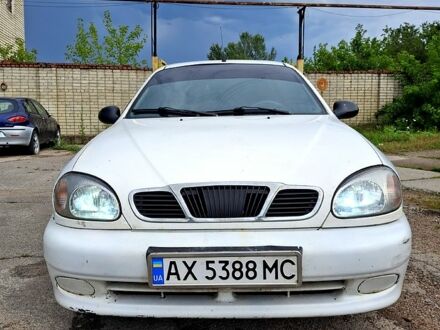 Деу Ланос 2003 у Харкові на Automoto.ua Білий Деу Ланос, об'ємом двигуна 1.5 л та пробігом 0 тис. км за 1250 $, фото 1 на Automoto.ua