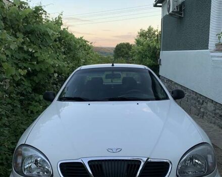 Белый Дэу Ланос, объемом двигателя 1.5 л и пробегом 195 тыс. км за 2800 $, фото 1 на Automoto.ua