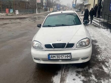 Дэу Ланос 2003 в Овруче на Automoto.ua Белый Дэу Ланос, объемом двигателя 1.5 л и пробегом 255 тыс. км за 1500 $, фото 1 на Automoto.ua