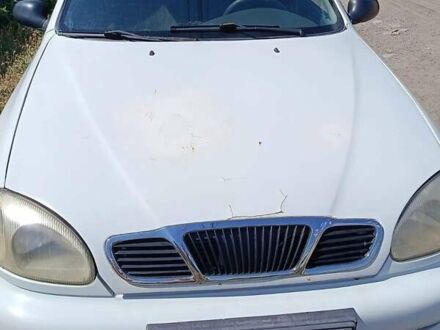 Деу Ланос 2004 у Дніпро (Дніпропетровську) на Automoto.ua Білий Деу Ланос, об'ємом двигуна 1.5 л та пробігом 200 тис. км за 1900 $, фото 1 на Automoto.ua