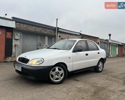 Белый Дэу Ланос, объемом двигателя 1.5 л и пробегом 215 тыс. км за 1400 $, фото 1 на Automoto.ua