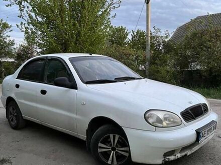 Дэу Ланос 2004 в Днепре (Днепропетровске) на Automoto.ua Белый Дэу Ланос, объемом двигателя 1.5 л и пробегом 389 тыс. км за 1800 $, фото 1 на Automoto.ua