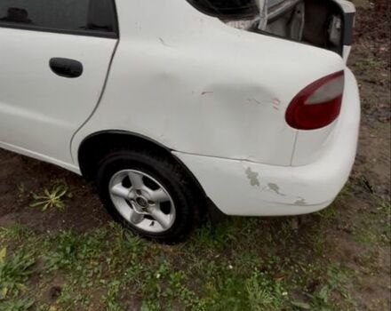 Белый Дэу Ланос, объемом двигателя 1.5 л и пробегом 1 тыс. км за 600 $, фото 1 на Automoto.ua