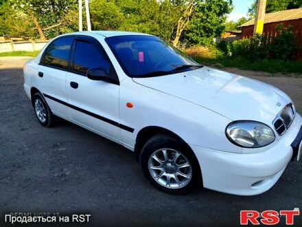 Дэу Ланос 2005 в Первомайск на Automoto.ua Белый Дэу Ланос, объемом двигателя 1.6 л и пробегом 218 тыс. км за 2600 $, фото 1 на Automoto.ua