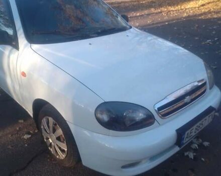 Белый Дэу Ланос, объемом двигателя 1.6 л и пробегом 220 тыс. км за 2200 $, фото 1 на Automoto.ua