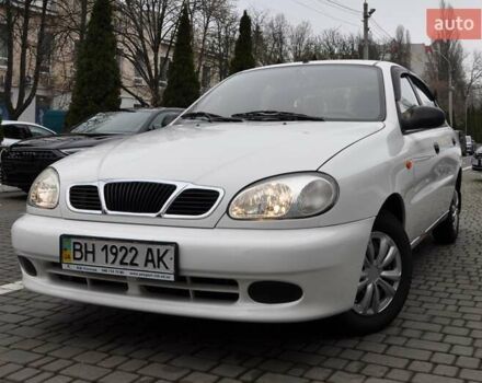 Белый Дэу Ланос, объемом двигателя 1.5 л и пробегом 145 тыс. км за 2700 $, фото 1 на Automoto.ua