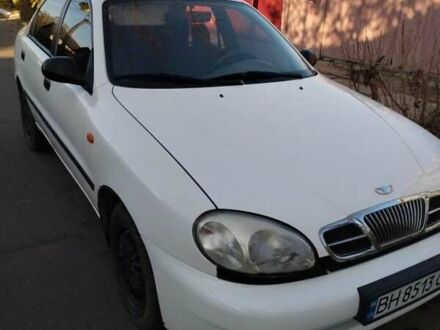 Дэу Ланос 2005 в Рени на Automoto.ua Белый Дэу Ланос, объемом двигателя 1.5 л и пробегом 125 тыс. км за 2600 $, фото 1 на Automoto.ua