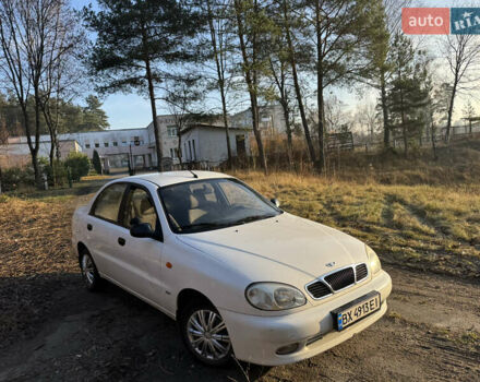 Белый Дэу Ланос, объемом двигателя 1.6 л и пробегом 152 тыс. км за 2000 $, фото 1 на Automoto.ua