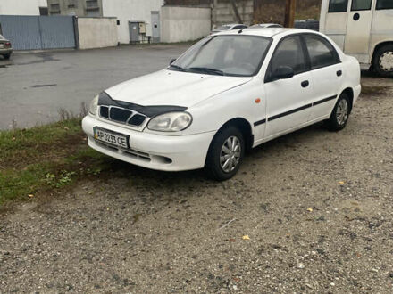 Белый Дэу Ланос, объемом двигателя 0 л и пробегом 300 тыс. км за 1200 $, фото 1 на Automoto.ua