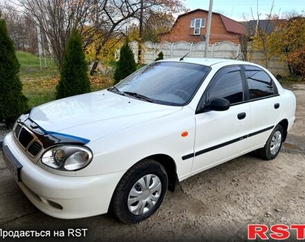 Белый Дэу Ланос, объемом двигателя 1.5 л и пробегом 204 тыс. км за 2450 $, фото 1 на Automoto.ua