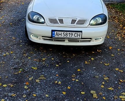 Деу Ланос 2007 у Славянске на Automoto.ua Білий Деу Ланос, об'ємом двигуна 1.5 л та пробігом 370 тис. км за 1500 $, фото 1 на Automoto.ua