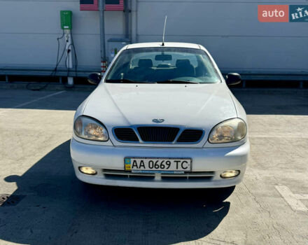 Білий Деу Ланос, об'ємом двигуна 1.5 л та пробігом 267 тис. км за 2000 $, фото 1 на Automoto.ua