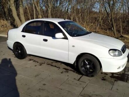 Белый Дэу Ланос, объемом двигателя 1.5 л и пробегом 180 тыс. км за 2800 $, фото 1 на Automoto.ua