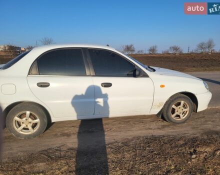 Белый Дэу Ланос, объемом двигателя 1.5 л и пробегом 185 тыс. км за 2699 $, фото 1 на Automoto.ua