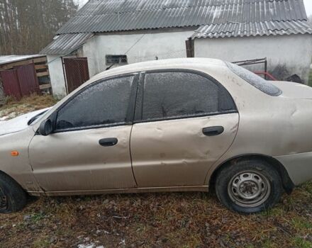Бежевый Дэу Ланос, объемом двигателя 1.5 л и пробегом 300 тыс. км за 829 $, фото 1 на Automoto.ua