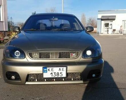 Бежевый Дэу Ланос, объемом двигателя 1.5 л и пробегом 298 тыс. км за 3300 $, фото 1 на Automoto.ua