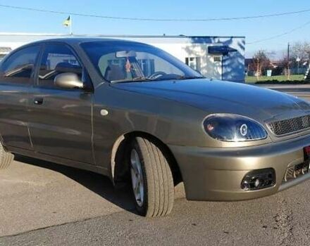 Бежевый Дэу Ланос, объемом двигателя 1.5 л и пробегом 298 тыс. км за 3300 $, фото 2 на Automoto.ua