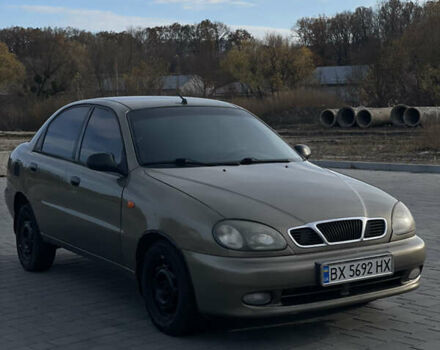 Бежевый Дэу Ланос, объемом двигателя 1.6 л и пробегом 1 тыс. км за 2400 $, фото 2 на Automoto.ua