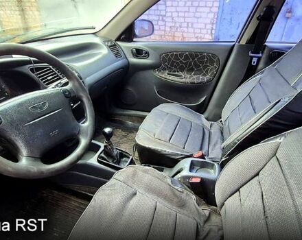 Бежевый Дэу Ланос, объемом двигателя 1.6 л и пробегом 353 тыс. км за 1000 $, фото 6 на Automoto.ua