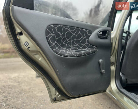 Бежевий Деу Ланос, об'ємом двигуна 1.5 л та пробігом 223 тис. км за 2800 $, фото 9 на Automoto.ua