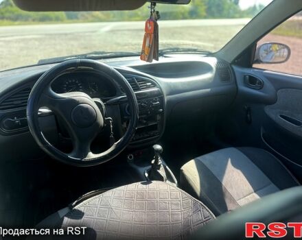Бежевий Деу Ланос, об'ємом двигуна 1.5 л та пробігом 220 тис. км за 2500 $, фото 6 на Automoto.ua