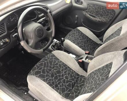 Бежевий Деу Ланос, об'ємом двигуна 1.5 л та пробігом 345 тис. км за 1800 $, фото 3 на Automoto.ua
