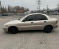 Бежевый Дэу Ланос, объемом двигателя 1.5 л и пробегом 260 тыс. км за 3200 $, фото 3 на Automoto.ua