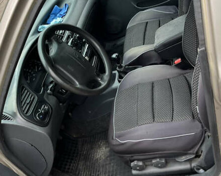 Бежевий Деу Ланос, об'ємом двигуна 1.6 л та пробігом 200 тис. км за 3000 $, фото 6 на Automoto.ua