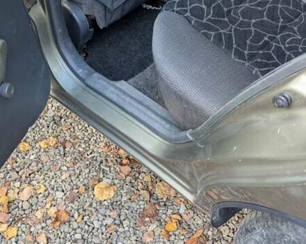 Деу Ланос 2004 у Львові на Automoto.ua Бежевий Деу Ланос, об'ємом двигуна 1.5 л та пробігом 283 тис. км за 2000 $, фото 5 на Automoto.ua