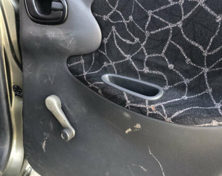 Бежевый Дэу Ланос, объемом двигателя 1.5 л и пробегом 255 тыс. км за 2250 $, фото 13 на Automoto.ua