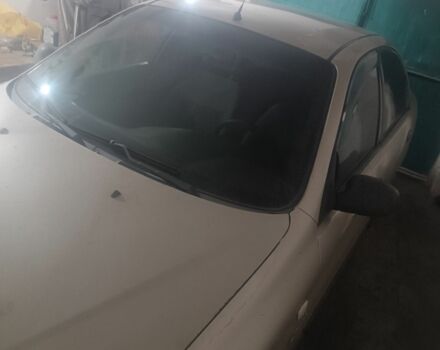 Бежевый Дэу Ланос, объемом двигателя 1.5 л и пробегом 310 тыс. км за 2000 $, фото 1 на Automoto.ua