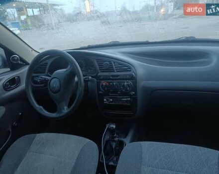 Бежевий Деу Ланос, об'ємом двигуна 1.5 л та пробігом 220 тис. км за 2800 $, фото 9 на Automoto.ua