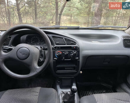 Бежевий Деу Ланос, об'ємом двигуна 1.5 л та пробігом 183 тис. км за 2000 $, фото 12 на Automoto.ua