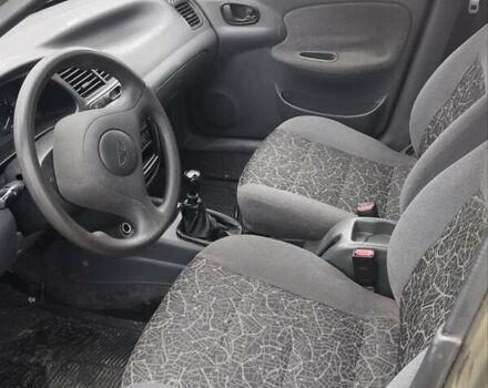 Бежевий Деу Ланос, об'ємом двигуна 1.5 л та пробігом 348 тис. км за 1450 $, фото 7 на Automoto.ua