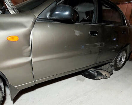 Бежевий Деу Ланос, об'ємом двигуна 1.5 л та пробігом 182 тис. км за 1200 $, фото 5 на Automoto.ua