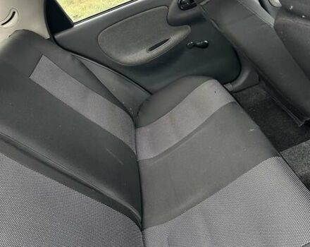 Бежевий Деу Ланос, об'ємом двигуна 1.5 л та пробігом 167 тис. км за 2500 $, фото 4 на Automoto.ua