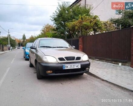 Бежевый Дэу Ланос, объемом двигателя 1.5 л и пробегом 240 тыс. км за 1500 $, фото 7 на Automoto.ua